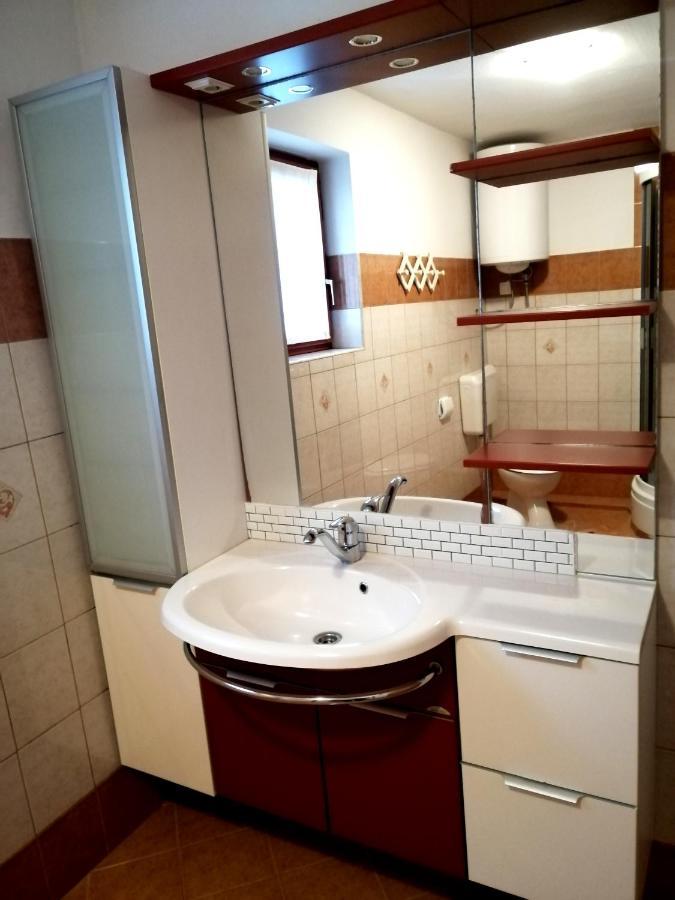 Apartmaji Renc Rence Экстерьер фото